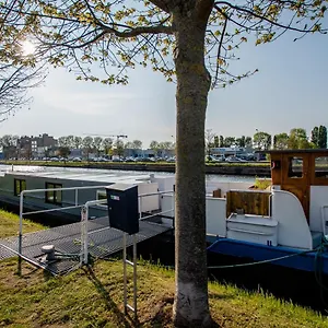 Houseboat Jana - With Sauna And Terrace Brugge